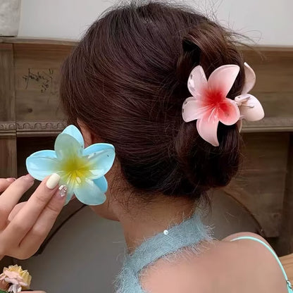 Elevate Your Style with Our New Hawaiian Gradient Flower Hair Clips - Perfect for Beach Vacations!
