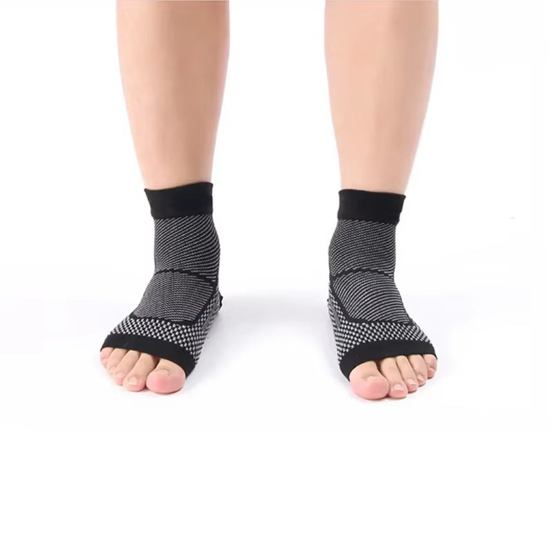 Experience Ultimate Comfort and Relief with Our Neuropathy Ankle Brace Socks - Perfect for Pain Relief and Swelling!