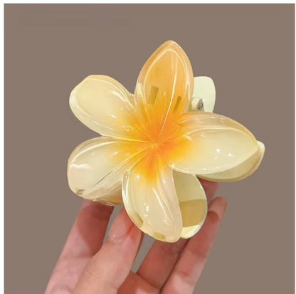 Elevate Your Style with Our New Hawaiian Gradient Flower Hair Clips - Perfect for Beach Vacations!